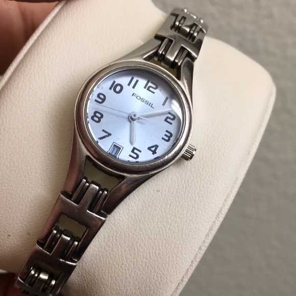 🖤FOSSIL silver & blue watch - Picture 3 of 15